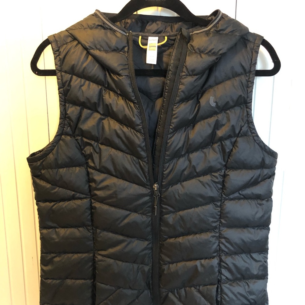 Lole black vest. Size M. Perfect condition.